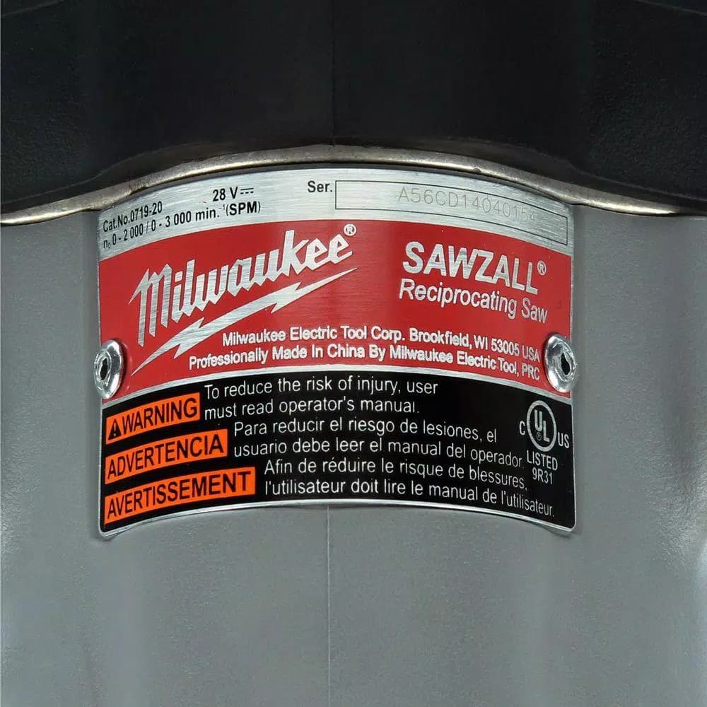 Milwaukee M28 28V Lithium-Ion Cordless Reciprocating Saw Kit with (2) 3.0Ah Batteries, Charger, and Hard Case