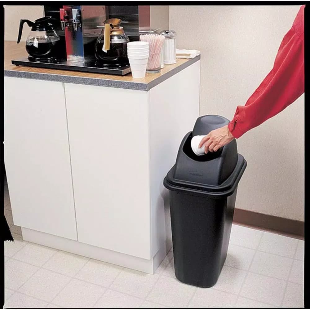 Rubbermaid Commercial Products Rubbermaid Commercial Untouchable 41 qt. Black Square Trash Can Domed Swing Top Lid
