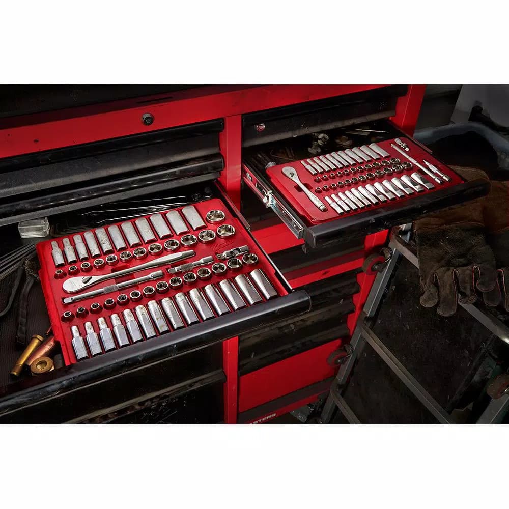 Milwaukee 50-Piece 1/4 in. Drive SAE/Metric Ratchet and Socket Set