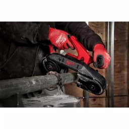 Milwaukee 49-90-2629 Compact Band Saw Blade Cover, Jobsite Armor Protection thumbnail 5