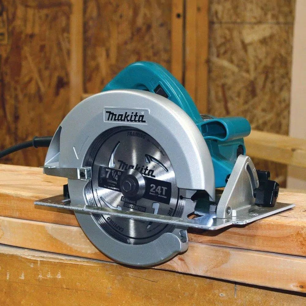 Makita 7-1/4 in. 15 Amp Corded Circular Saw with 24T Carbide Blade and LED Lights