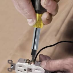 Klein Tools Heavy-Duty Multi-Bit Screwdriver and Nut Driver with Cushion Grip Handle thumbnail 2