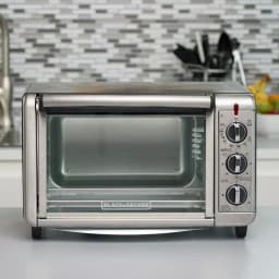 BLACK+DECKER 1500W 6-Slice Convection Toaster Oven with Broiler Pan, Black and Silver thumbnail 2