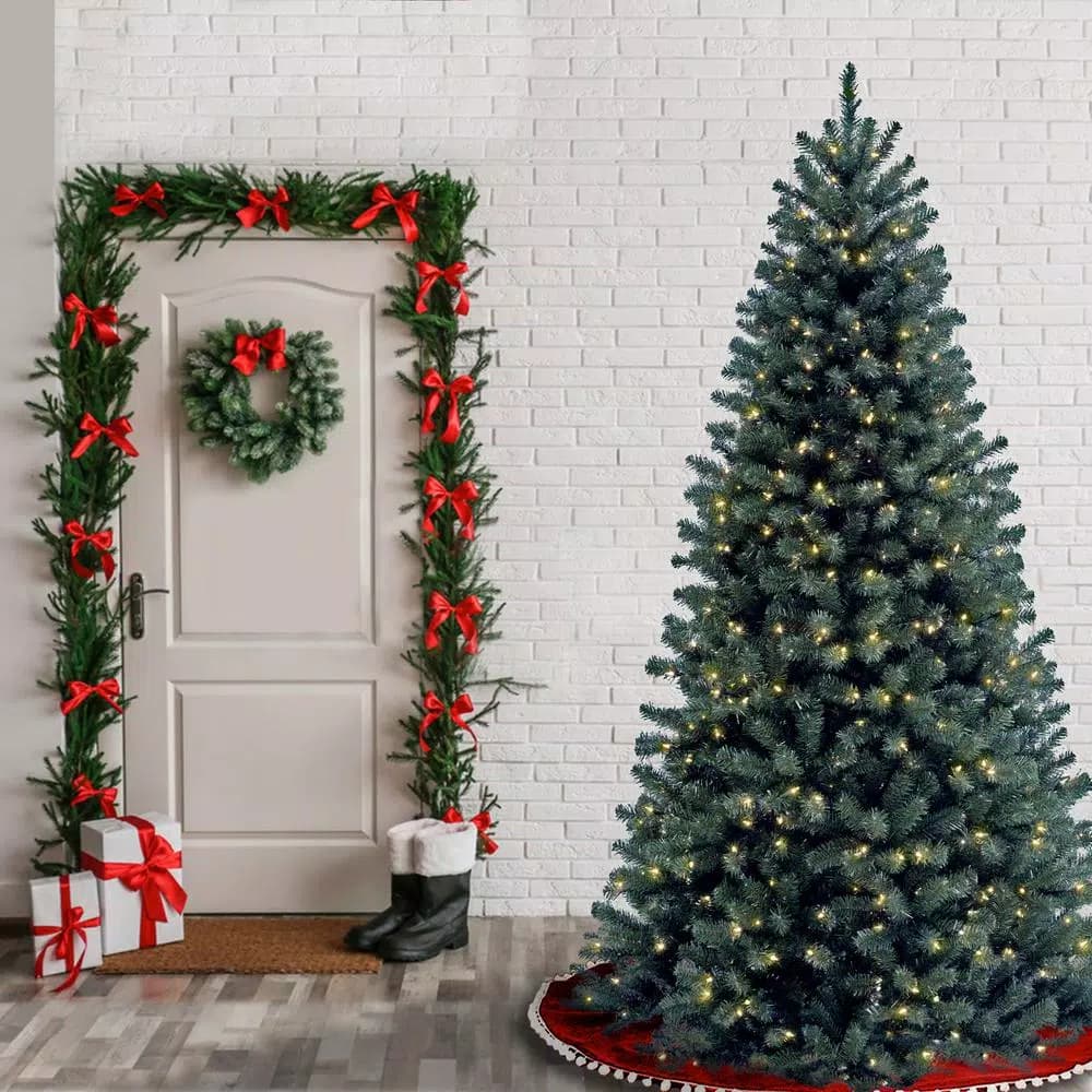 National Tree Company 6.5 ft. North Valley Blue Spruce Artificial Christmas Tree with 500 Clear Lights