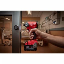 Milwaukee M18 FUEL SURGE 1/4 in. Hex Hydraulic Impact Driver Kit with Two 5.0 Ah Batteries thumbnail 9