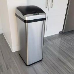 Halo 13 Gallon Platinum Extra-Wide Stainless Steel Automatic Sensor Trash Can thumbnail 4
