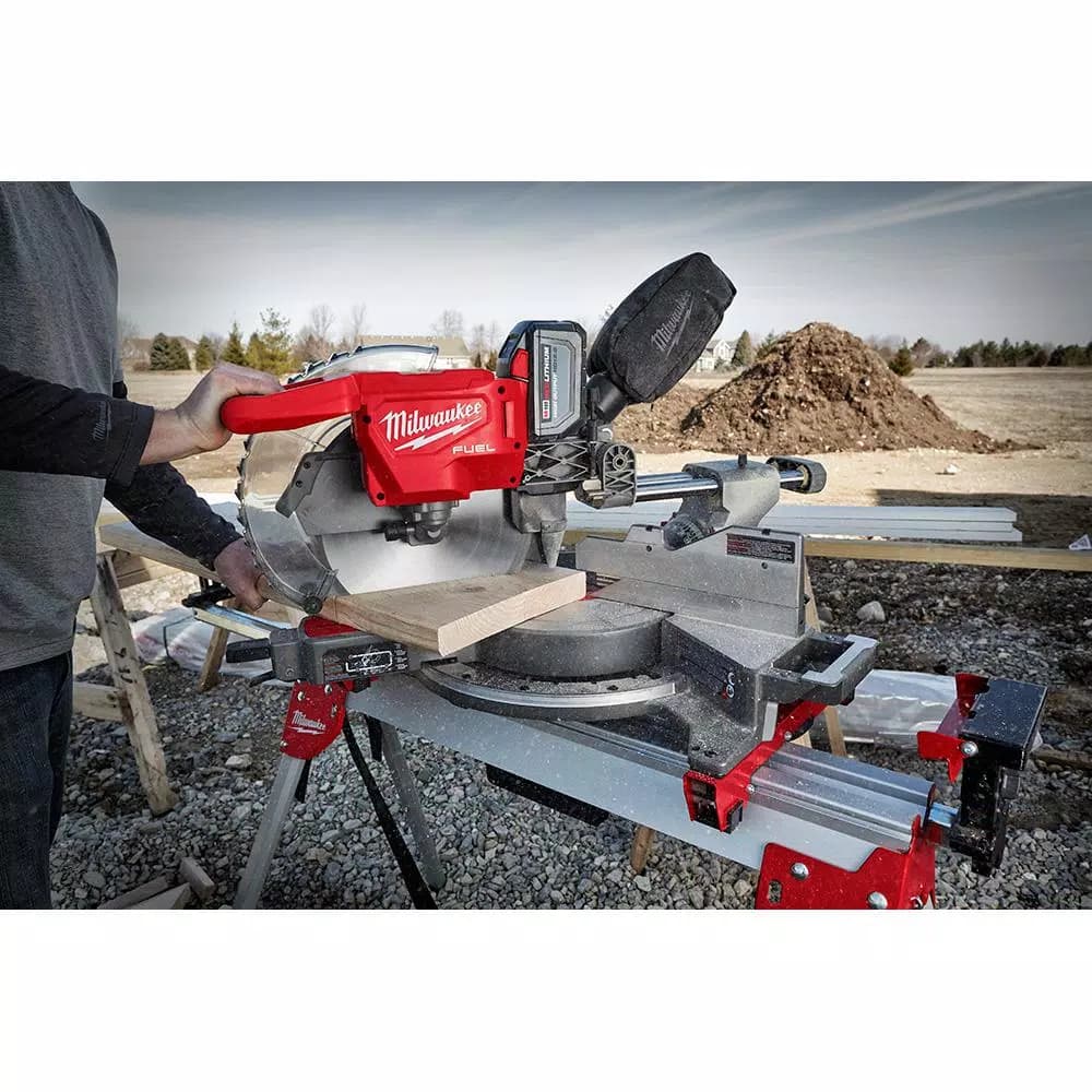 Milwaukee M18 FUEL 12 in. Dual Bevel Sliding Compound Miter Saw & Jigsaw Combo Kit