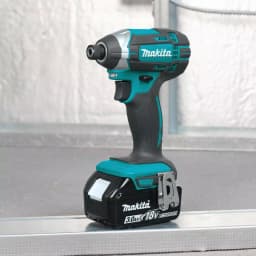 Makita 18V LXT Lithium-Ion Cordless 7-Piece Combo Kit (3.0Ah) thumbnail 9