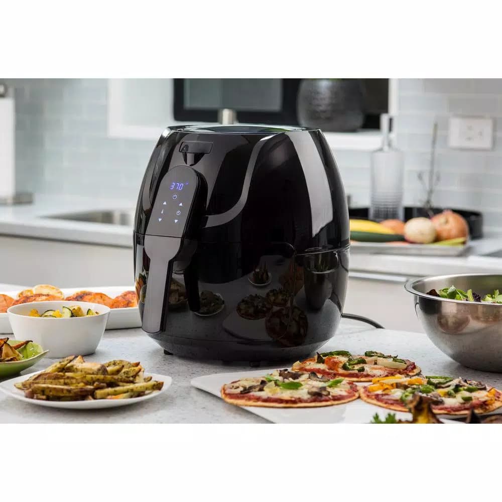 Modernhome 5.8 Qt. Digital Air Fryer, 1700W Family-Sized Air Fryer with Recipe Book, Black