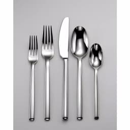 Oneida Perpetua 18/10 Stainless Steel European Tableforks, Set of 12 thumbnail 2