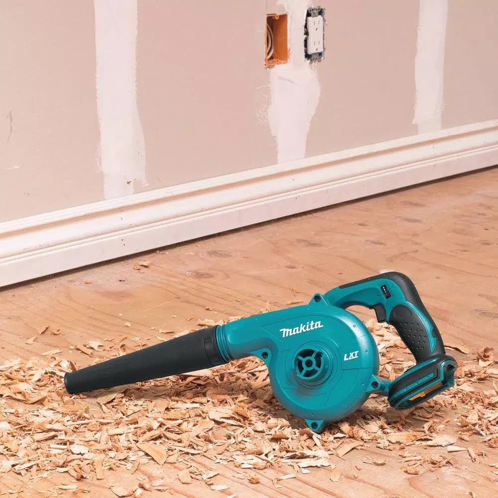 Makita 18V LXT Lithium-Ion Cordless 7-Piece Combo Kit XT706