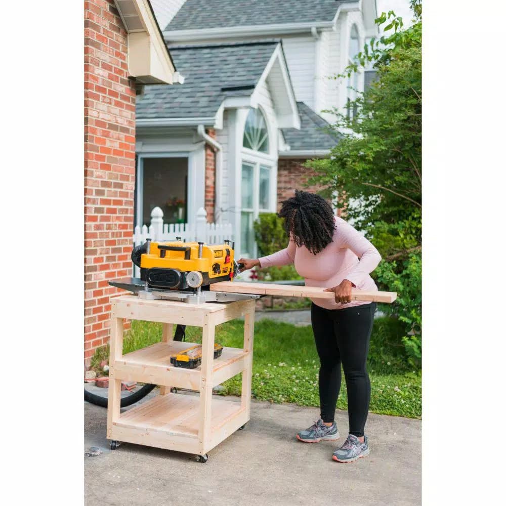 DEWALT 13 in. Corded Planer, 15 Amp, 20,000 RPM