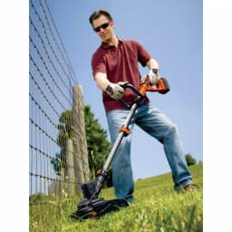 BLACK+DECKER 40V MAX Cordless 2-in-1 String Trimmer and Lawn Edger, 13 in. (Tool Only) thumbnail 5