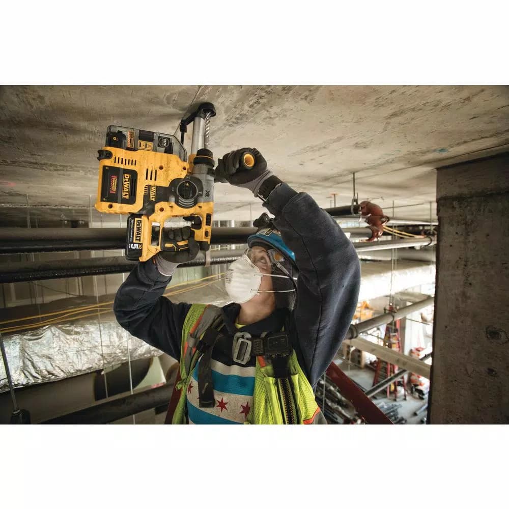 DEWALT 20V MAX XR Brushless 1 in. SDS Plus Rotary Hammer with Onboard Extractor, (2) 5.0 Ah Batteries & Charger