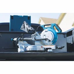 Makita 10 in. 13 Amp Sliding Compound Miter Saw thumbnail 12