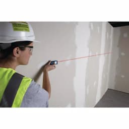 Bosch GCL 2-160 S Self-Leveling Cross-Line Laser Level & GLM165-40 165 ft. Laser Measure Combo Kit thumbnail 5