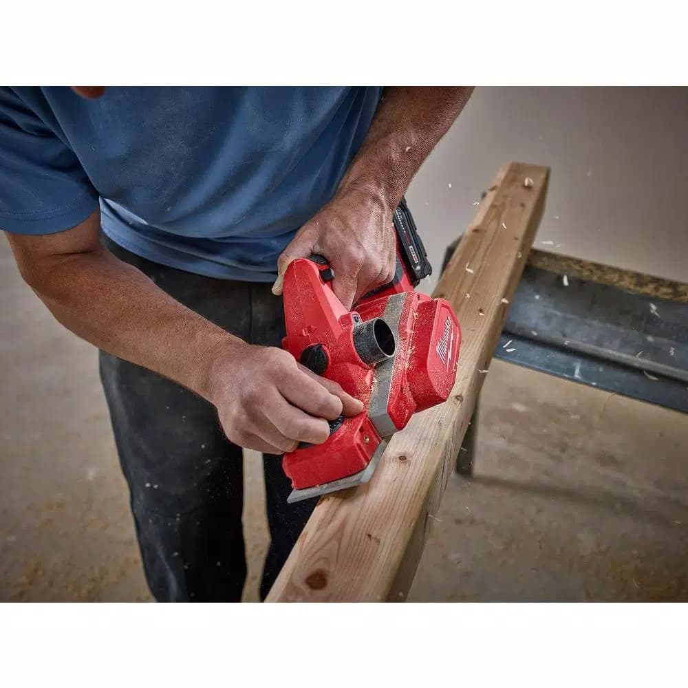 Milwaukee M18 18V Lithium-Ion Cordless 3-1/4 in. Planer (Tool-Only)