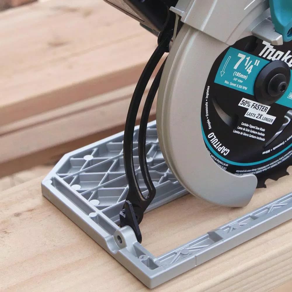 Makita 36V (18V x2) 7-1/4 in. Cordless Circular Saw Kit with 2 5.0 Ah Batteries and Charger