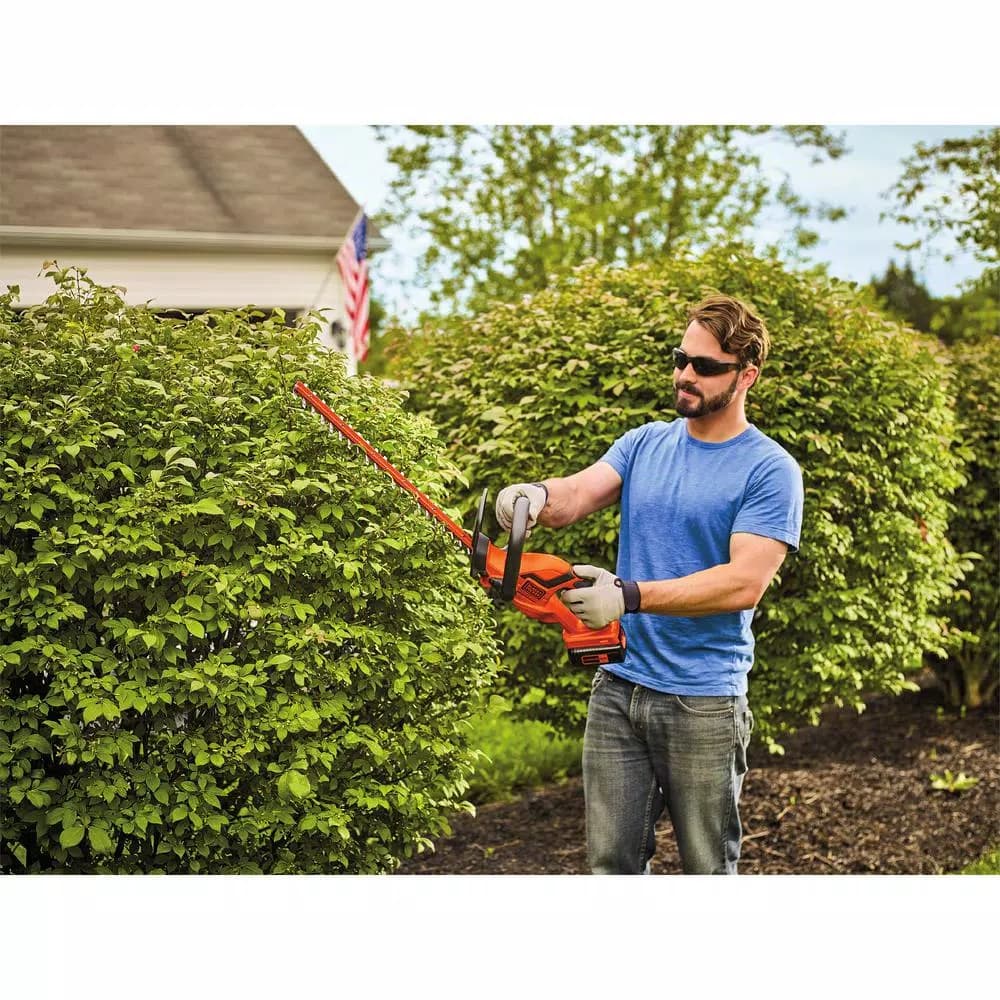 BLACK+DECKER 40V Lithium-Ion Cordless Hedge Trimmer with 22 in. Dual-Action Blade, Battery and Charger Included