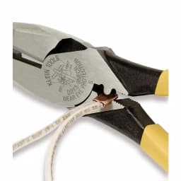 Klein Tools 9 in. High Leverage Side Cutting Pliers with Connector Crimping thumbnail 4
