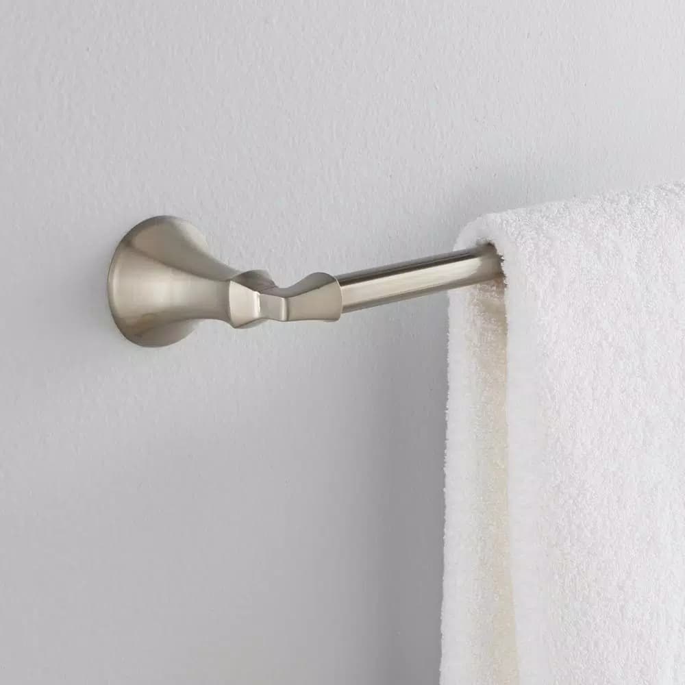 Delta Mandara 4-Piece Bath Hardware Set, SpotShield Brushed Nickel