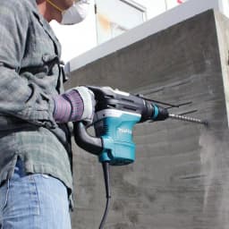 Makita HR4013C 11 Amp SDS-MAX Corded Rotary Hammer Drill with Dust Extraction Kit thumbnail 9