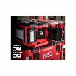 Milwaukee M18 PACKOUT 3000 Lumens LED Light with Built-In Charger thumbnail 4