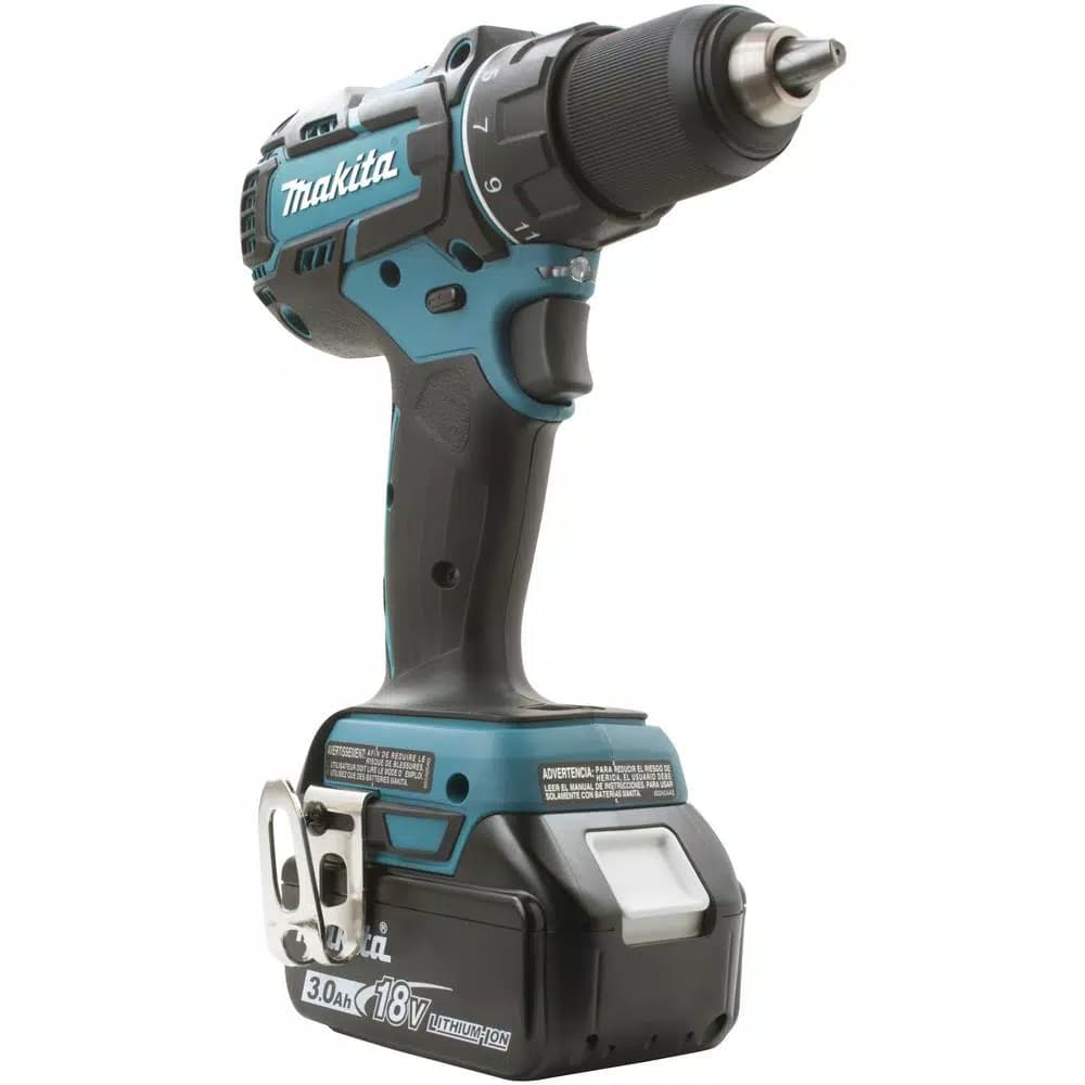 Makita 18V LXT Brushless 1/2 in. Driver-Drill Kit with 3.0Ah Battery and Charger