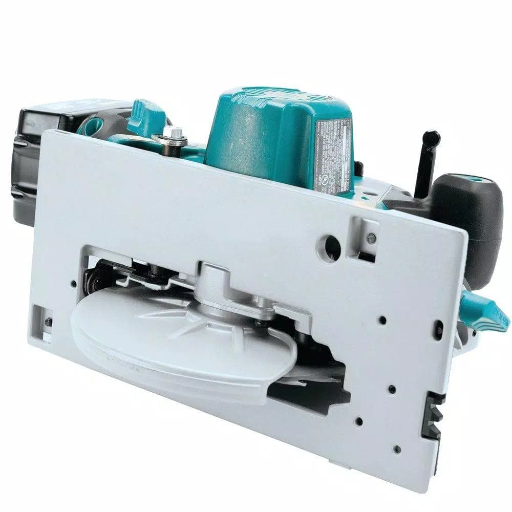 Makita 18V LXT Brushless 6-1/2 in. Cordless Circular Saw with Electric Brake (Tool Only)
