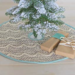 VHC Brands Sanbourne 21 in. Creme White Coastal Christmas Mini Tree Skirt with Turquoise Chambray Trim thumbnail 3