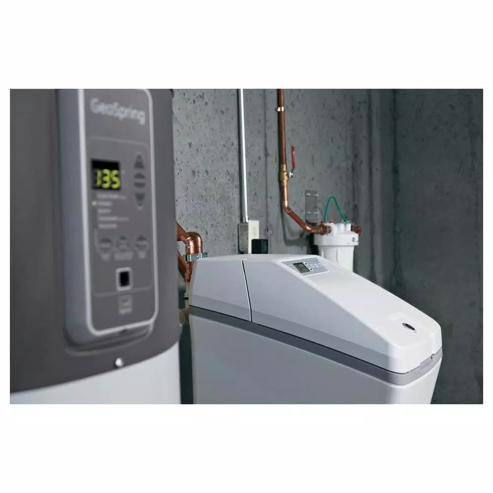 GE 40,200 Grain Water Softener System with SmartSoft Technology