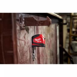 Milwaukee 10 ft. Keychain Tape Measure with LED Light and Magnetic Back thumbnail 7