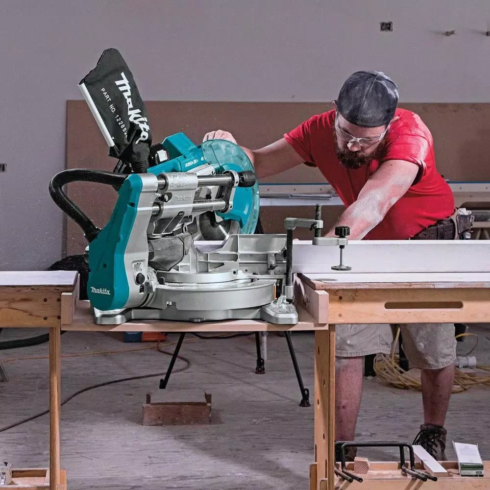 Makita 10 in. Dual-Bevel Sliding Compound Miter Saw X2 LXT Brushless Cordless with Laser and 5.0 Ah Batteries