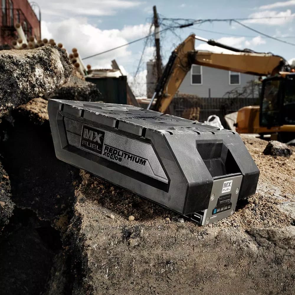 Milwaukee MX FUEL REDLITHIUM XC406 6.0 Ah Lithium-Ion Battery Pack