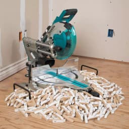 Makita 10 in. Dual-Bevel Sliding Compound Miter Saw 36V X2 LXT Brushless Cordless Kit with Laser thumbnail 8