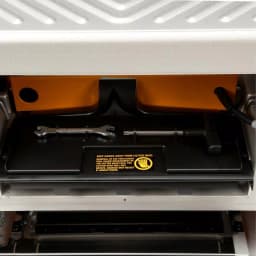 DEWALT 12-1/2 in. Portable Thickness Planer, 15 Amp, 3-Knife Cutter Head thumbnail 11