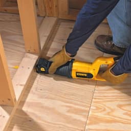 DEWALT DWE304 10-Amp Corded Variable Speed Reciprocating Saw thumbnail 3