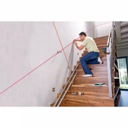 Bosch GLL 30 S Self-Leveling Cross-Line Laser Level Kit with MM 2 Mounting Device thumbnail 10