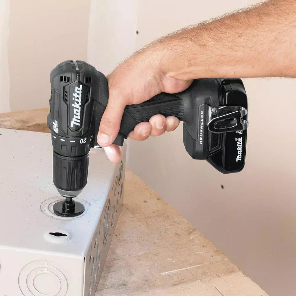 Makita 18V LXT Sub-Compact Brushless 1/2 in. Driver Drill Kit with 2.0 Ah Battery and Charger