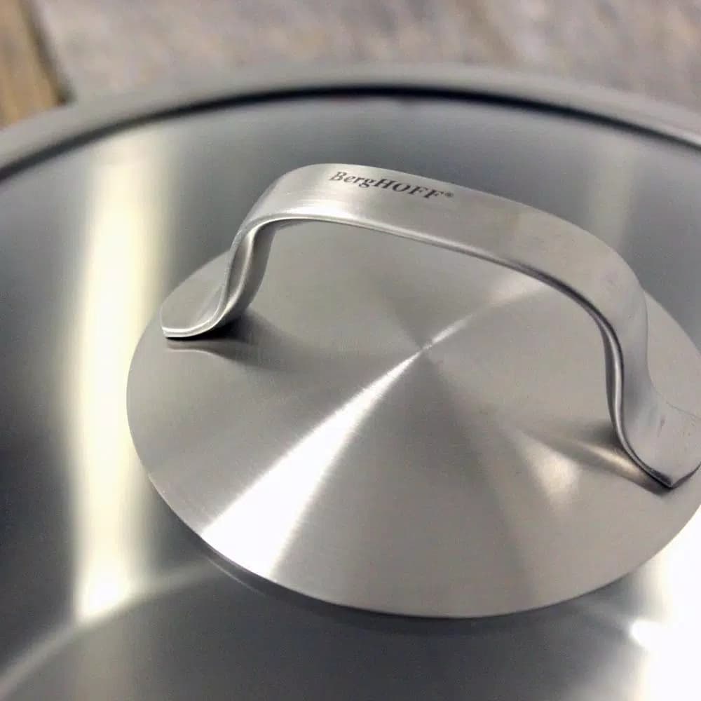BergHOFF Essentials Manhattan 8.8 Qt. Stainless Steel Stock Pot with Glass Lid