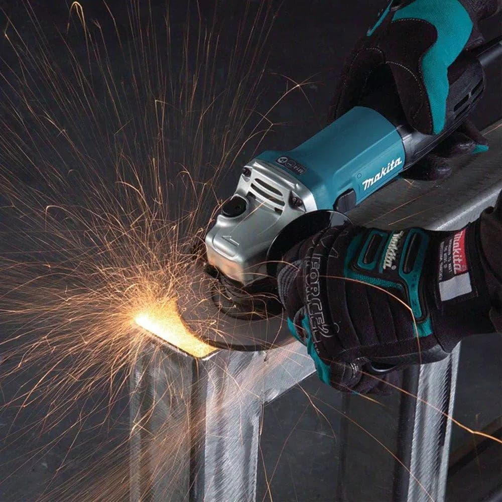Makita 8 Amp 1 in. SDS-Plus AVT Rotary Hammer & 4-1/2 in. Angle Grinder Combo Kit with Hard Case