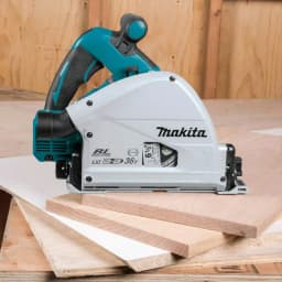 Makita 18V X2 LXT (36V) Brushless 6-1/2 in. Plunge Circular Saw Kit with Bonus 56T Carbide Blade thumbnail 10