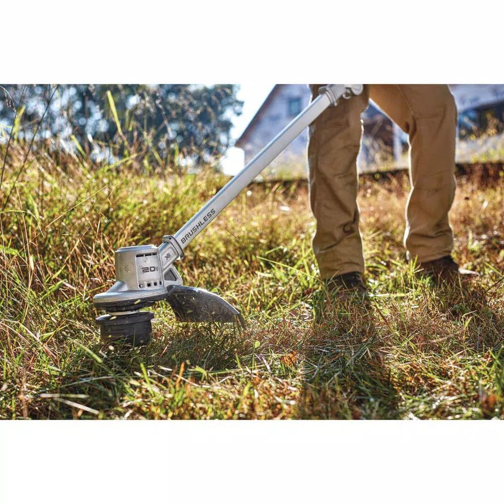 DEWALT 20V MAX Cordless Brushless 14 in. String Trimmer (Tool Only)