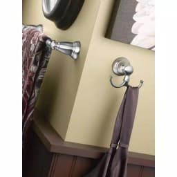 Moen Banbury 18 in. Towel Bar in Chrome thumbnail 6