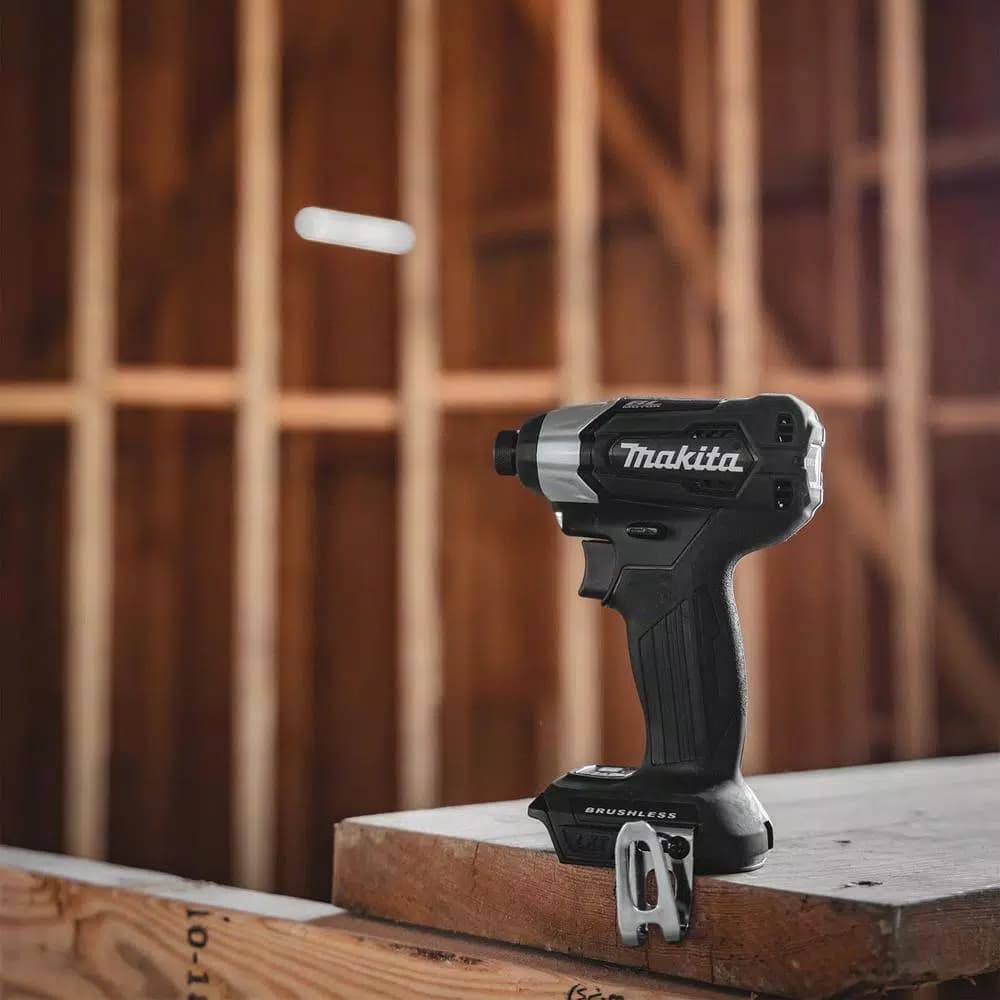 Makita 18V LXT Sub-Compact Brushless Tool Combo Kit: Impact Driver, Rotary Hammer, Reciprocating Saw & Battery Pack