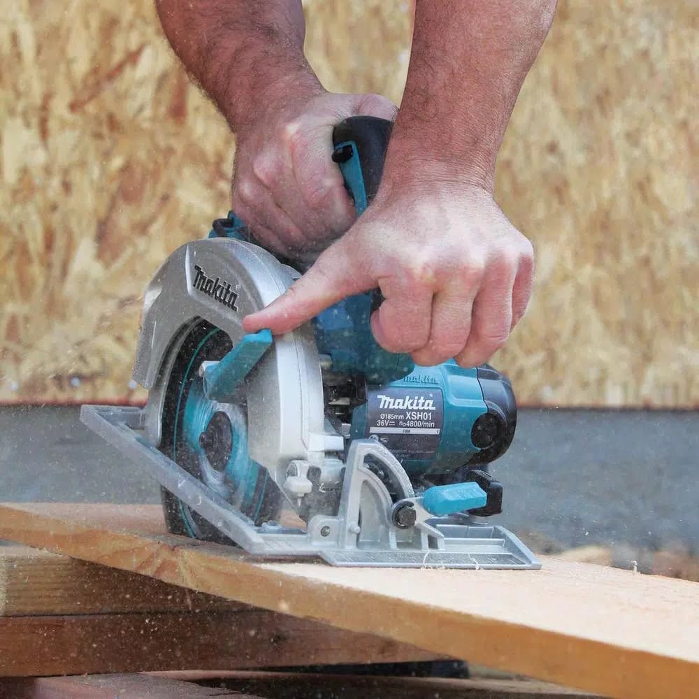 Makita 18V X2 LXT Lithium-Ion (36V) 7-1/4 in. Cordless Circular Saw, Tool Only