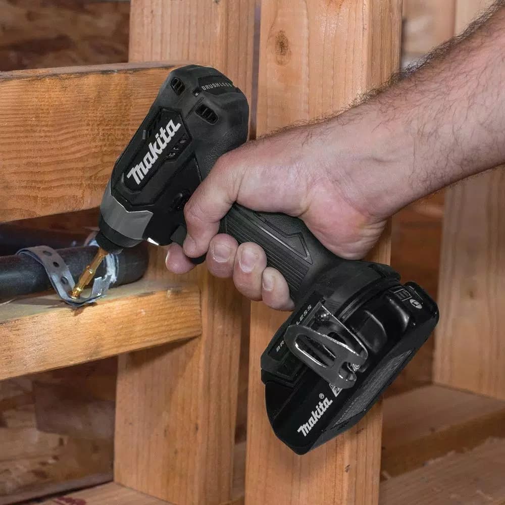 Makita 18V LXT Sub-Compact Brushless Impact Driver Kit with 2.0Ah Battery, Charger & 15pk ImpactXPS Bits