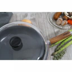 Chasseur 11 in. Enameled Cast Iron Frying Pan with Glass Lid, Red thumbnail 5