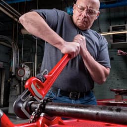 RIDGID 24 in. Heavy-Duty Straight Pipe Wrench, 3 in. Capacity thumbnail 14