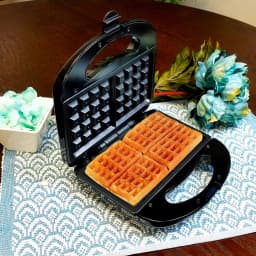 Better Chef Black Belgian Waffle Maker, 750W Non-Stick Waffle Iron thumbnail 5